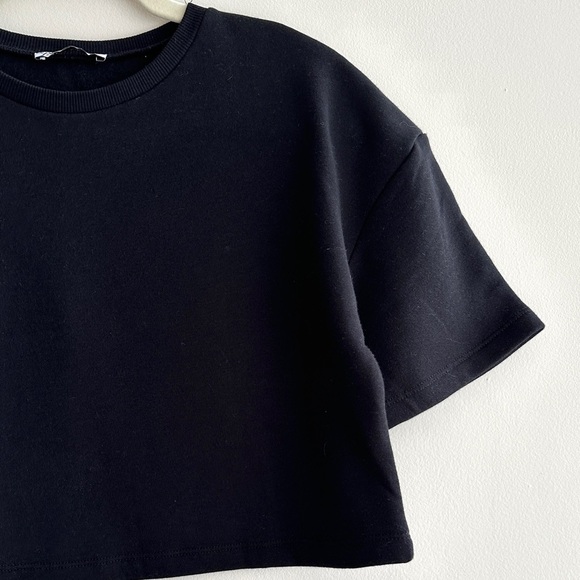 ZARA Black Cropped Sweatshirt, Athleisure Short Sleeve Crewneck, Medium - Picture 5 of 16